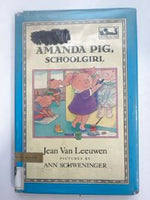 Amanda Pig, Schoolgirl